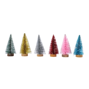 Lot de 6 mini sapins de Noël colorés de 10cm avec effet neige et socles en bois