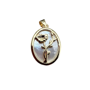 Elegant gold-plated oval shell pendant with white mother of pearl and floral motif