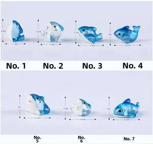 Detailed size guide for mini sea animal figurines showing styles 1-7 in centimeters