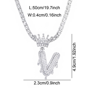Collana con ciondolo lettera V corona argento con strass e misure complete