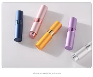 Vista dettagliata di atomizzatori di profumo in alluminio da 8ml in cinque colori opachi