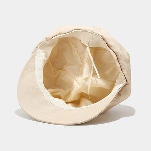 Beige Newsboy-Mütze aus Baumwolle mit verstellbarem Kordelzug für bequeme Passform