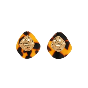 18k gold plated vintage tortoiseshell earrings with acetate leopard pattern and metal texture