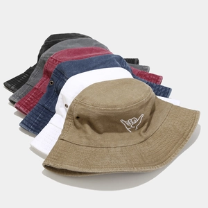 Foldable cotton bucket hats with finger embroidery in khaki, black and blue colors