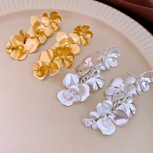 French vintage matte metal flower petal tassel drop earrings in gold and silver