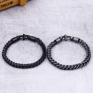 Retro stainless steel dragon bone chain bracelets in black and silver finishes