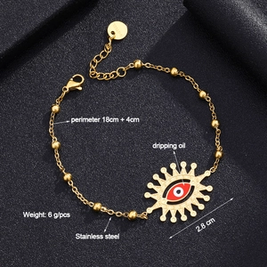 Detail of gold stainless steel evil eye bracelet with size and weight dimensions