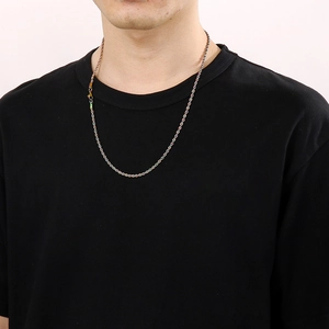 Collier chaîne de corde en acier inoxydable arc-en-ciel pour homme et femme sur noir