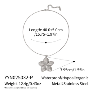 Detailed size specifications for a silver stainless steel floral pendant necklace