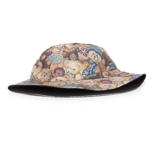 Classic bucket hat featuring vintage jacquard teddy bear patterns and sun protection