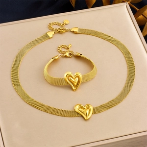 Breite Netzkette Halskette Und Armband Vergoldeter Edelstahl 3D Herz Stern Anhänger Trendy Minimalistisch Für Damen