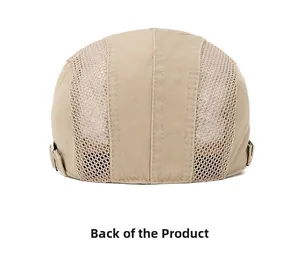 Rückansicht der beige Schirmmütze mit atmungsaktivem Mesh-Einsatz und verstellbaren Metallschnallen