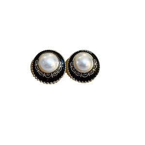 Vintage black and gold round earrings with center pearl and delicate hollow edge design