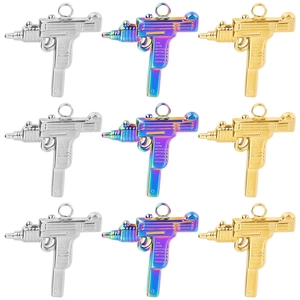 Stainless Steel Uzi Gun Pendant Necklace Hip Hop Streetwear Machine Gun Charm Pendant For Women Men Iridescent Gold Silver Jewelry Gift