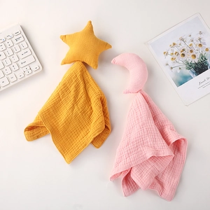 Doudou in mussola di cotone per neonati con morbidi peluche a forma di stella e luna
