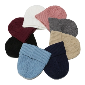 Winter cable knit beanie hats for women in 8 varied colors with warm polar fleece lining