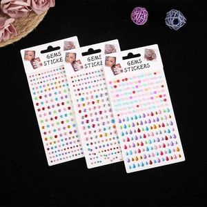 Strass adhésifs en acrylique pour le visage et les ongles idéal pour maquillage de fête
