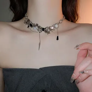 Alloy Necklace Butterfly Heart Flower Star Faux Artificial Pearl Rhinestone Spike Pendant Y2K Punk Gothic Style Jewelry Women