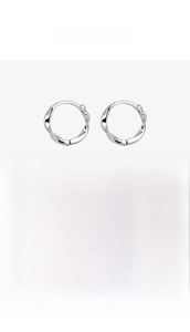 Detail view of S999 sterling silver Mobius earrings with specifications and dimensions