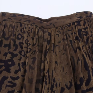 Geplooide damesbroek met luipaardprint en lantaarnmodel in bruin en zwart design