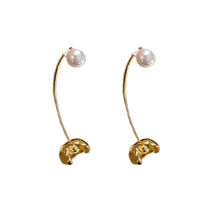 Elegant gold drop earrings with white pearls and vintage interlocking flower design