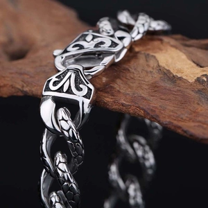 Men's vintage stainless steel snake pattern chain bracelet with embossed buckle