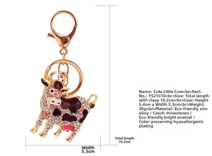 Detailed dimensions of cartoon cow keychain with crystal rhinestones and enamel pattern