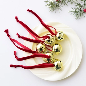 Christmas Iron Art Bell Hanging Ornaments Star Cutout Gold Metal Bell With Red Velvet Ribbon For Tree Party Holiday Decor