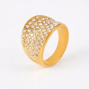 Anillo De Banda Ancha De Moda Acero De Titanio Micro Pavé Diamante Checo Chapado En Oro 18K Cóncavo Joyería De Lujo Para Mujeres