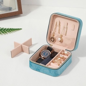 Retro fluwelen reissieradenkoffer draagbare opbergdoos voor ringen en kettingen blauw.