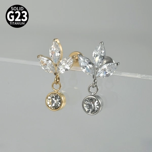 Bijou De Piercing Labret En Titane G23 Avec Pendentif Feuille En Zircone Cubique Marquise Clou De Cartilage D'oreille