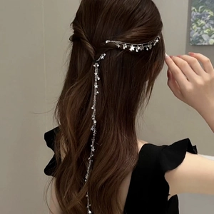 Elegant silver star chain hair ornament with beads for women's ponytail hairstyles