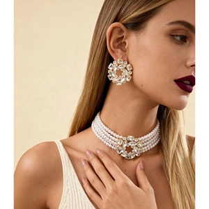 Vintage Elegant Multi Layer Faux Artificial Pearl Choker Necklace And Flower Rhinestone Stud Earrings For Women Wedding Jewelry