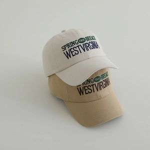Classic cotton baseball caps in beige and khaki with vintage spring letter embroidery