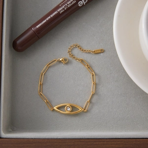 Classic 18K gold plated stainless steel paperclip bracelet with zircon evil eye charm