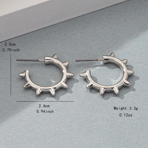 Silver punk gear stud earrings for men and women with specific size and weight dimensions