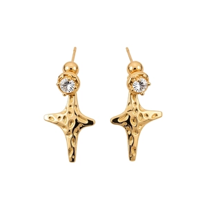 Elegant 18K gold plated star stud earrings with sparkling crystals and hammered texture