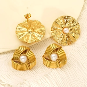 Vintage gold titanium steel earrings with pearls in round and triangle geometric shapes