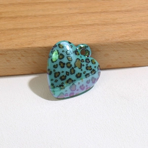 32x33mm leopard heart pendant in teal and purple for DIY jewelry and keychains