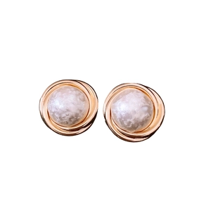 French vintage round wrinkled gold earrings with elegant white cotton pearl inlay