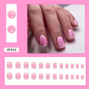 Faux ongles courts dégradé rose avec lignes argentées abstraites et ensemble de 24 pièces