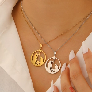Nativity Scene Hollow Round Pendant Necklace Stainless Steel Bethlehem Star Religious Jewelry For Christmas Women Men Gift