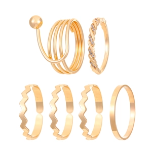 Set of 6 gold alloy geometric knuckle rings with hollow punk style and sparkling crystals