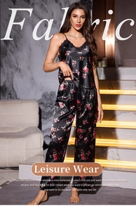Ensemble pyjama en soie florale avec caraco à col en V dentelle et pantalon large