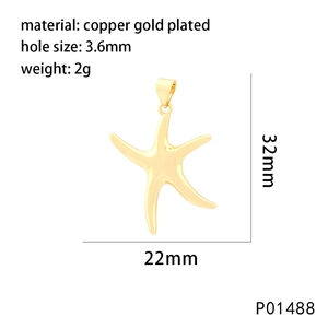 Detailed macro view of golden starfish pendant with dimensions 32mm and 3.6mm hole size