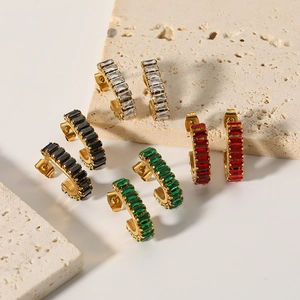 18K gold stainless steel C-hoop earrings with square-cut crystals in four colors