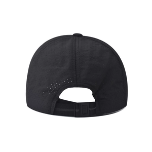 Detail of adjustable strap and breathable mesh fabric on black quick-dry sport cap