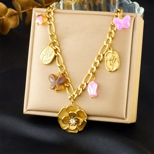 Collier En Acier Inoxydable Plaqué Or Avec Pendentifs Fleur De Camélia Papillon Bijoux Vintage Pour Femmes