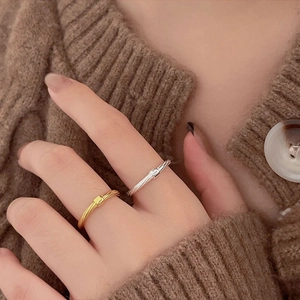 Minimalist 925 sterling silver twisted rope rings in gold and silver finish