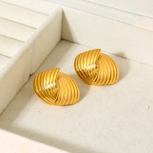 18K gold plated stainless steel stud earrings with geometric stripe texture in jewelry box